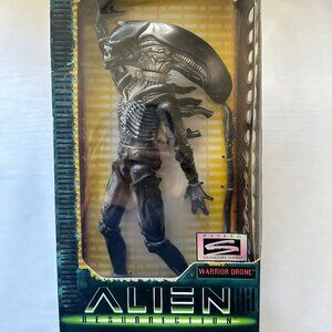 1997 Hasbro Signature Series Aliens Resurrection WARRIOR DRONE Action Figure NIB